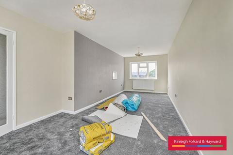 3 bedroom property to rent, Calvin Close, Orpington, Kent, BR5