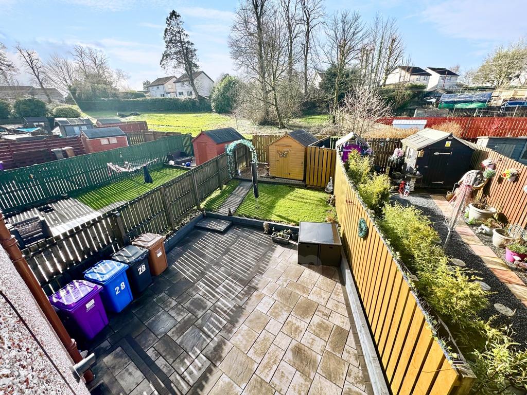 Chestnut Avenue rear garden