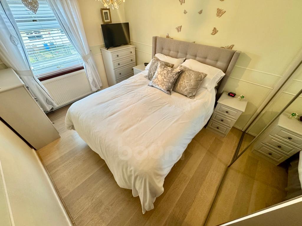 Chestnut Avenue bedroom two