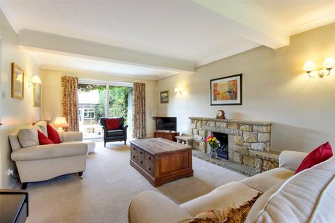3 bedroom detached house for sale, Tonbridge Road, Hildenborough, Tonbridge, Kent, TN11