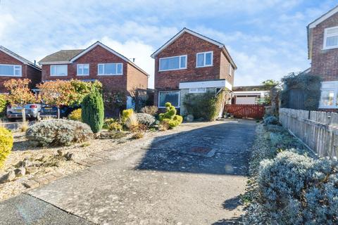 Manor Leas Close, Lincoln, Lincolnshire, LN6