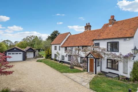 undefined, Water Lane, Bovingdon, HP3
