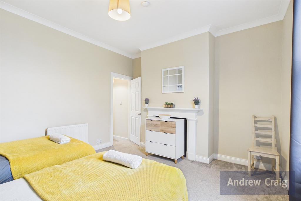 Rear Bedroom
