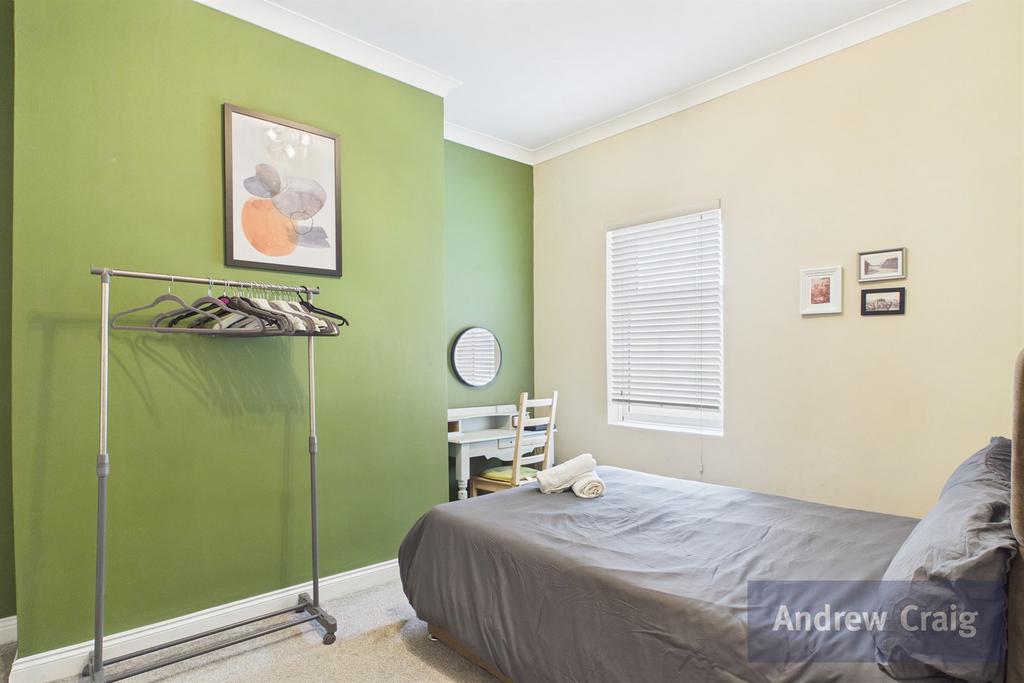 Ground Floor Bed / D