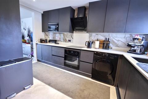 undefined, Kingsland Road, Stone