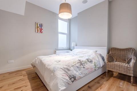 undefined, Haydons Road, Wimbledon, London, SW19