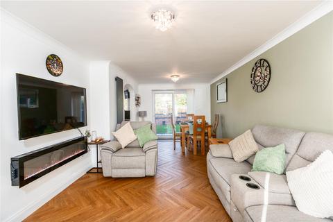 4 bedroom detached house for sale, Ffordd Taliesin, Killay, Swansea