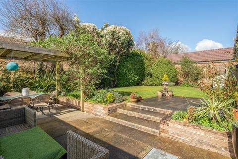 undefined, Arundel Road, Fontwell