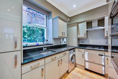 undefined, Beaufort Road, Kingston, Kingston Upon Thames, KT1