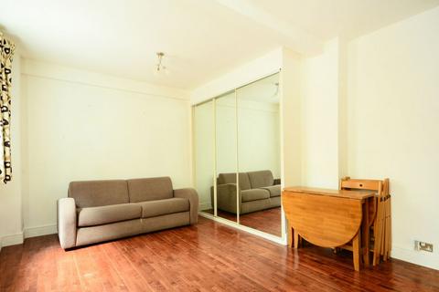Studio for sale, Charterhouse Square, Clerkenwell, London, EC1M