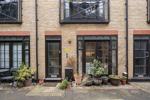 undefined, Birkbeck Road, Dalston, London, E8