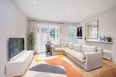 undefined, Birkbeck Road, Dalston, London, E8