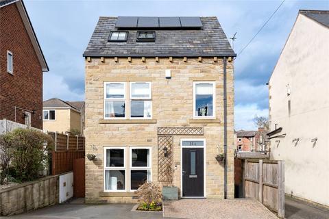 3 bedroom detached house for sale, Wesley Street, Rodley, Leeds