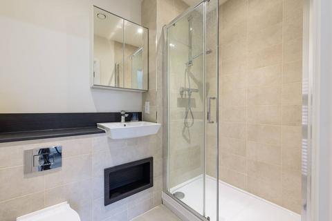 2 bedroom flat to rent, Harewood Avenue, Mill Hill East, NW7