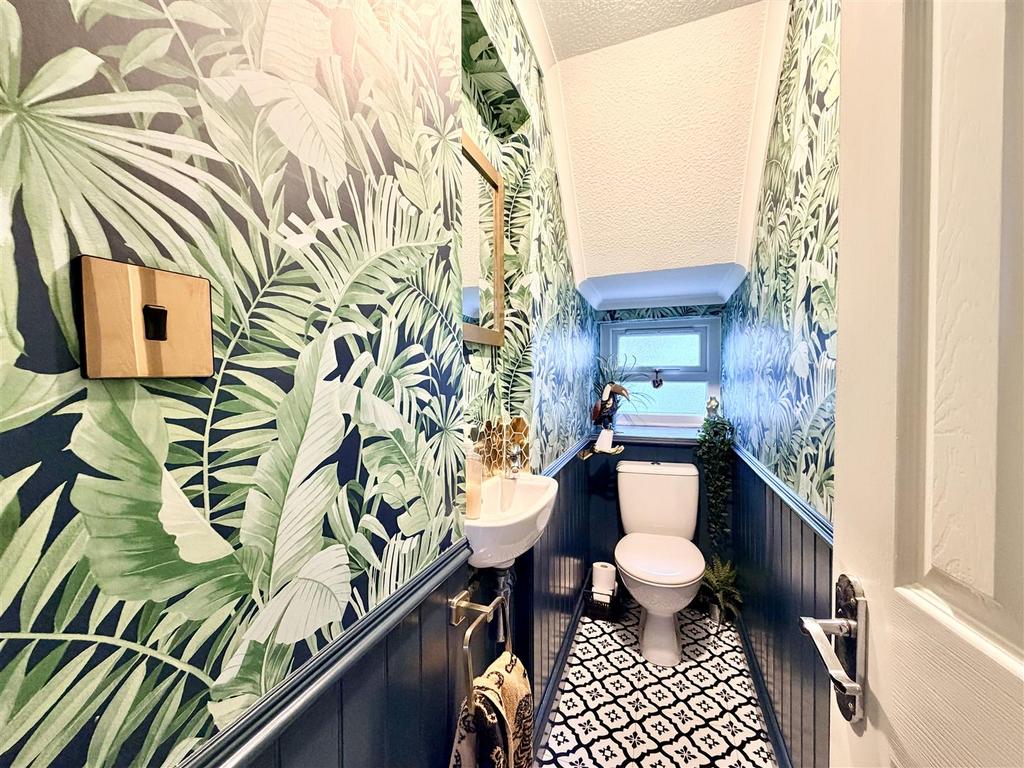 Downstairs wc