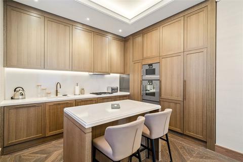 2 bedroom apartment to rent, Chesterfield Hill, London, W1J