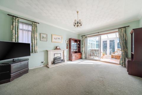 3 bedroom detached house for sale, Goring Road, Goring-by-Sea, Worthing, West Sussex, BN12
