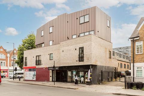 1 bedroom flat for sale, Putney Bridge Road, London SW18