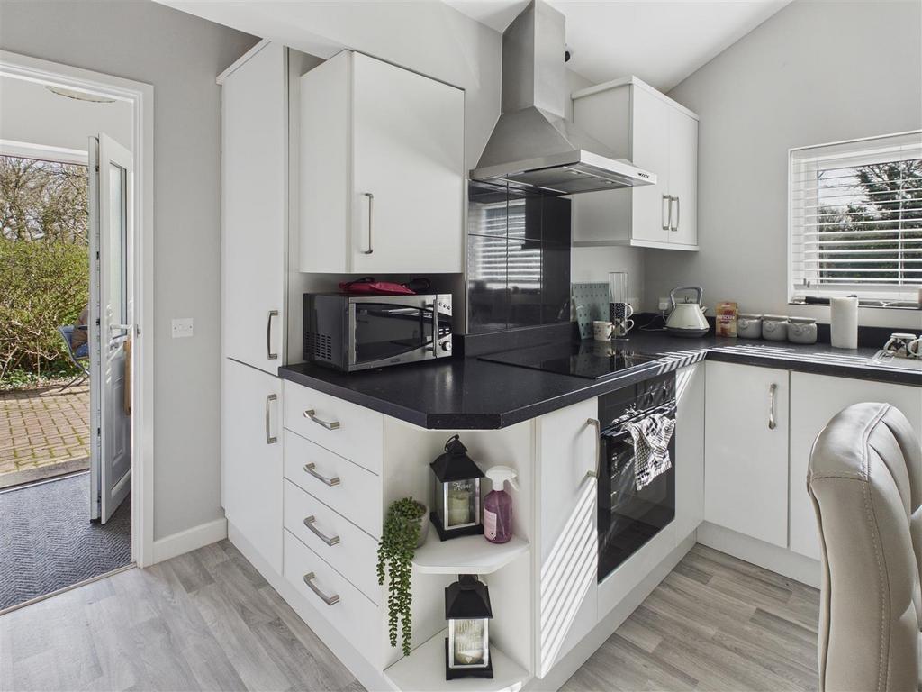 Open Plan Living / Kitchen