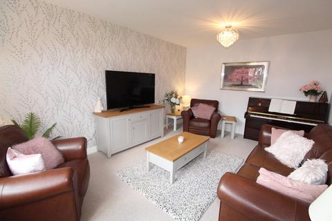5 bedroom detached house for sale, Poppy Road, Lutterworth LE17