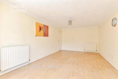 2 bedroom apartment to rent, AVAILABLE IMMEDIATELY, London Road, BN1