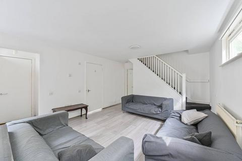 4 bedroom house to rent, Heritage Place, Earlsfield, London, SW18