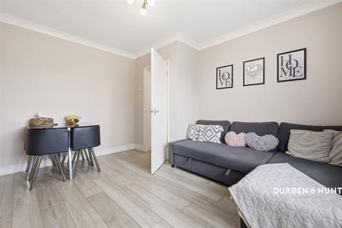 undefined, Kingsbridge Circus, Harold Hill, RM3