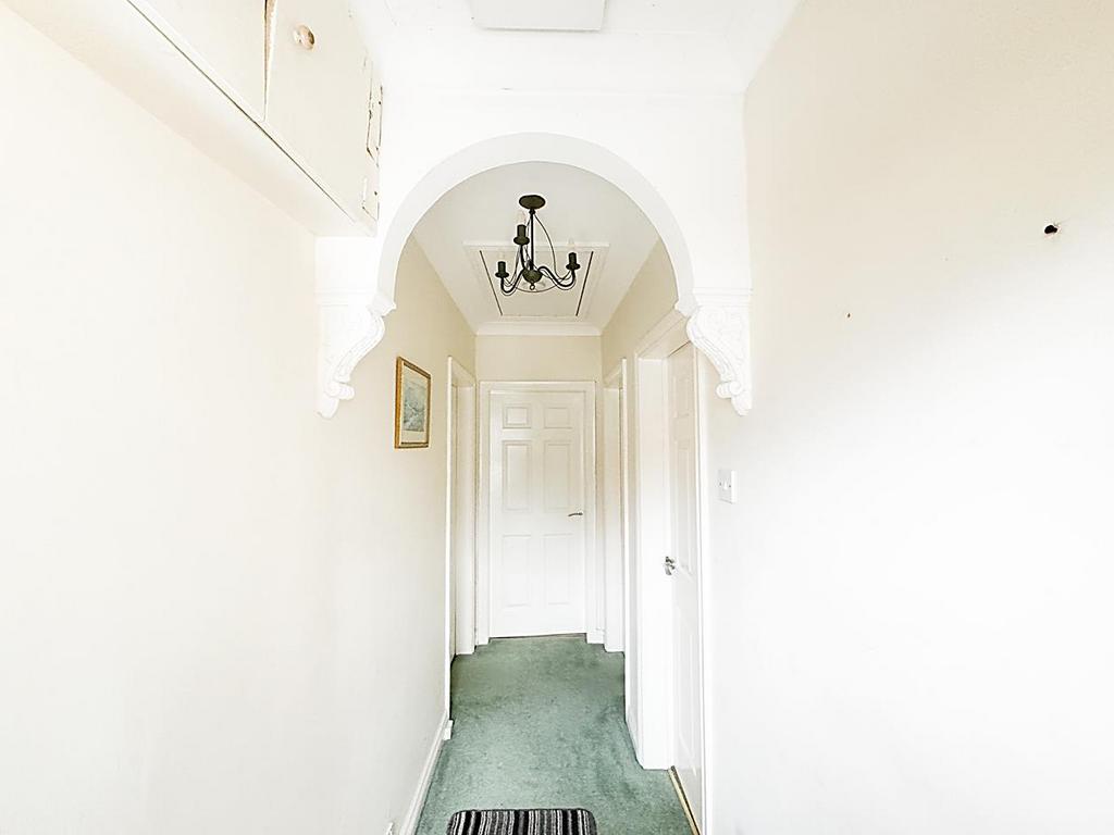 House in Newcastle upon Tyne, Walker, Tyne and Wear - More
