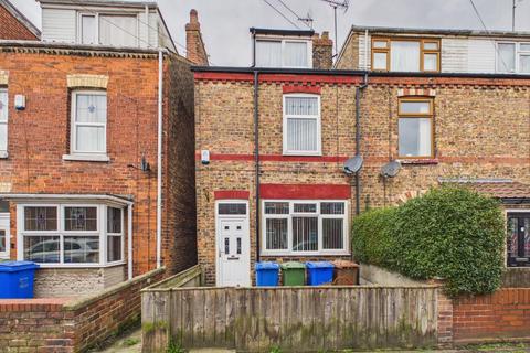 3 bedroom semi-detached house to rent, 3 Bed End-Terraced House, St. Johns Walk, Bridlington, YO16 4HH