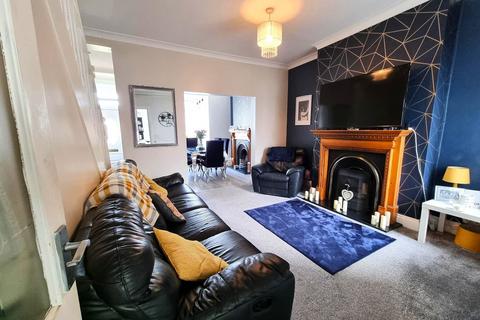 3 bedroom terraced house for sale, Coldbrook Road East, Barry, CF63