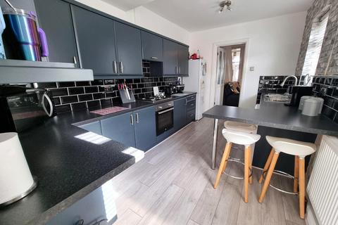 3 bedroom terraced house for sale, Coldbrook Road East, Barry, CF63