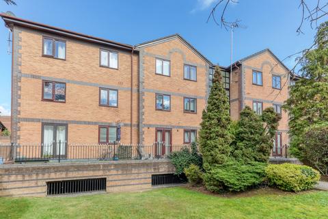 1 bedroom apartment for sale - Queen Alexandra Road, Buckinghamshire HP11