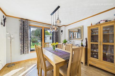 3 bedroom detached house for sale, The Copperfields, Royston SG8