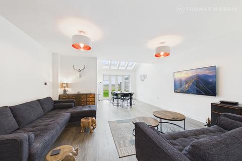 6 bedroom detached house for sale, Robinson Gardens, Royston SG8