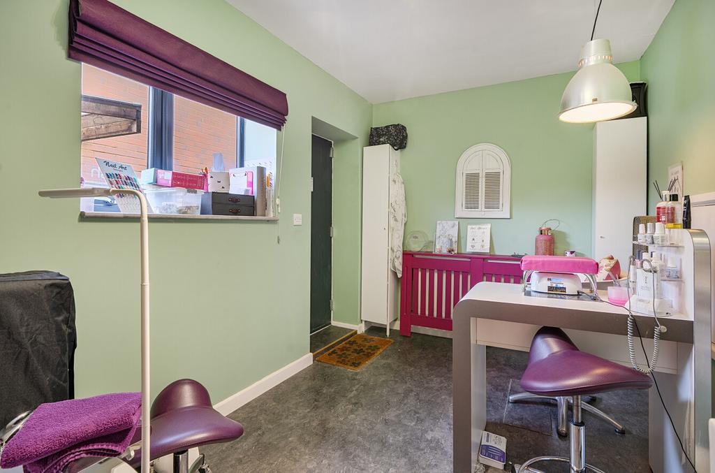 Beauty Room