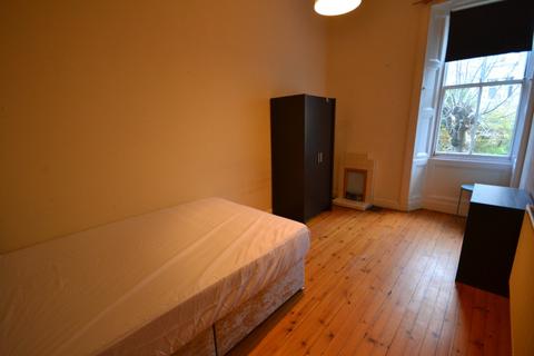 2 bedroom flat to rent, Marchmont Road, Edinburgh, EH9