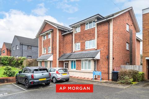 West Heath Road, Brandon Court, Birmingham, West Midlands, B31