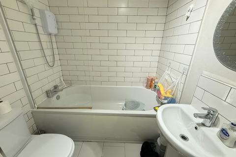 undefined, Houghton Regis, Bedfordshire LU5