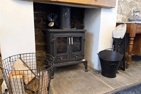 2 bedroom house for sale - Main Street, Sewerby, Bridlington, East Yorkshire, YO15