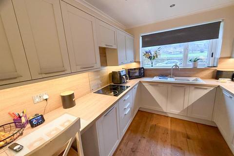 undefined, Ings Drive, Bradley BD20