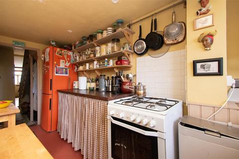 2 bedroom end of terrace house for sale, Edgar Road, Hastings