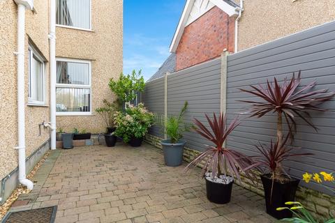 2 bedroom end of terrace house for sale, Bethel, Caernarfon, Gwynedd, LL55