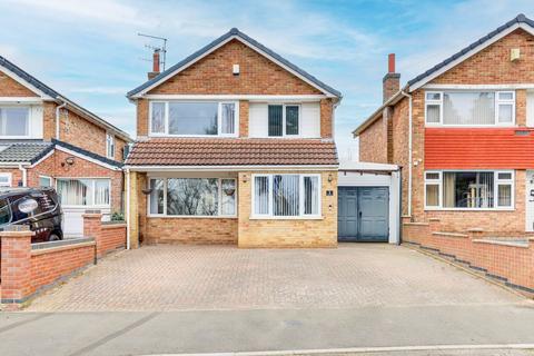 3 bedroom detached house for sale, Dunvegan Drive, Nottingham NG5