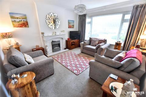 undefined, Laburnum Grove, Haverfordwest