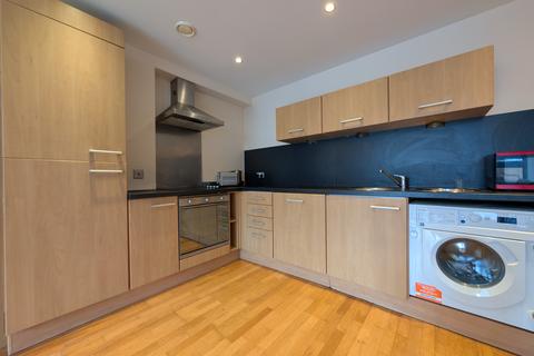 2 bedroom apartment to rent, The Rhine, Manchester, M15