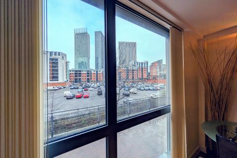 2 bedroom apartment to rent, The Rhine, Manchester, M15