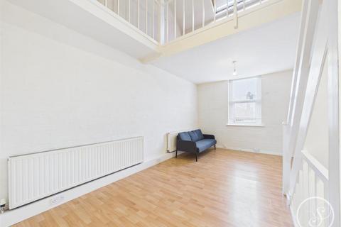 1 bedroom flat to rent, Armley Lodge Road, Leeds LS12
