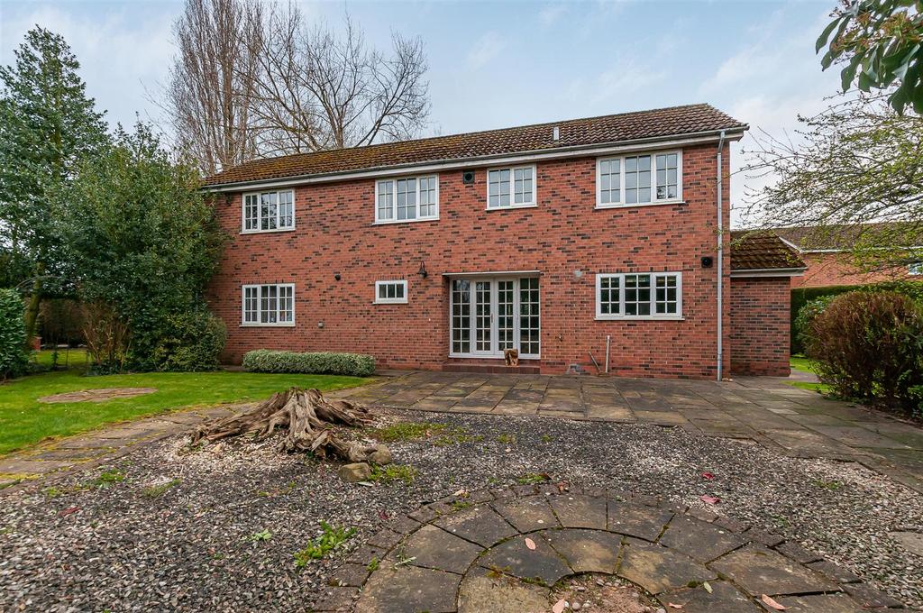 Padley House, 3 Mason Drive3.jpg