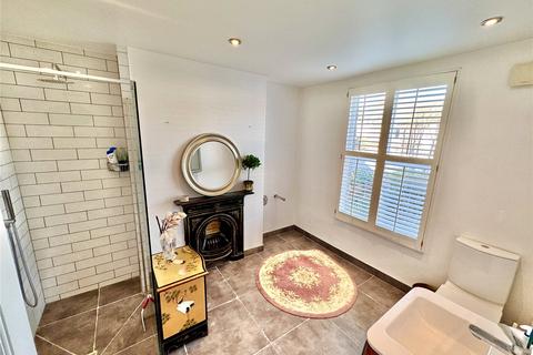 2 bedroom terraced house for sale, Lizban Street, London
