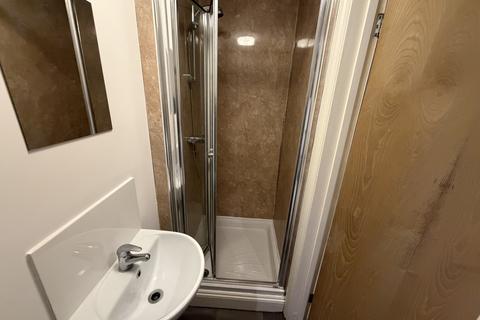 1 bedroom house to rent, Triangle South, BRISTOL